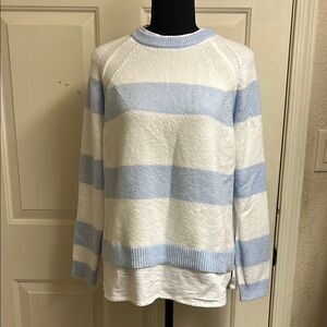 Design History Light Blue and Cream Sweater, Small, Pit to Pit 21”, L 25”, NWT